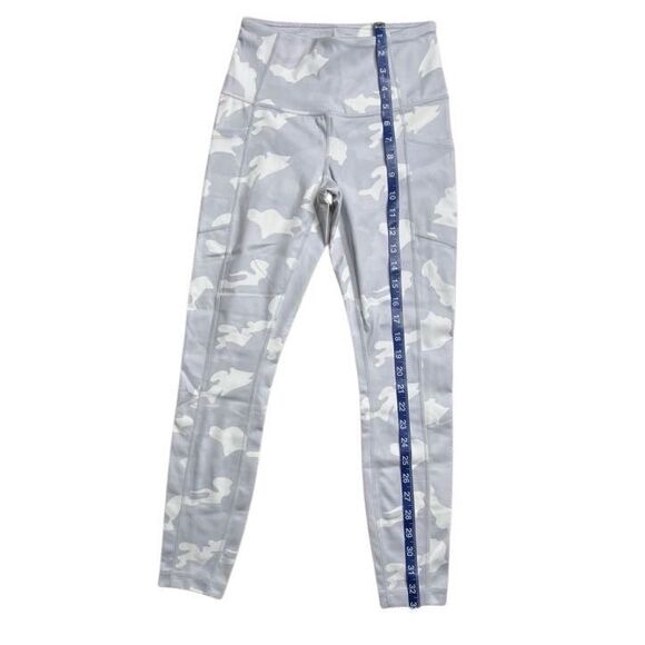 COLORFULKOALA Women's White Gray Camo Yogalicious Workout Legging Size Small - Picture 6 of 7